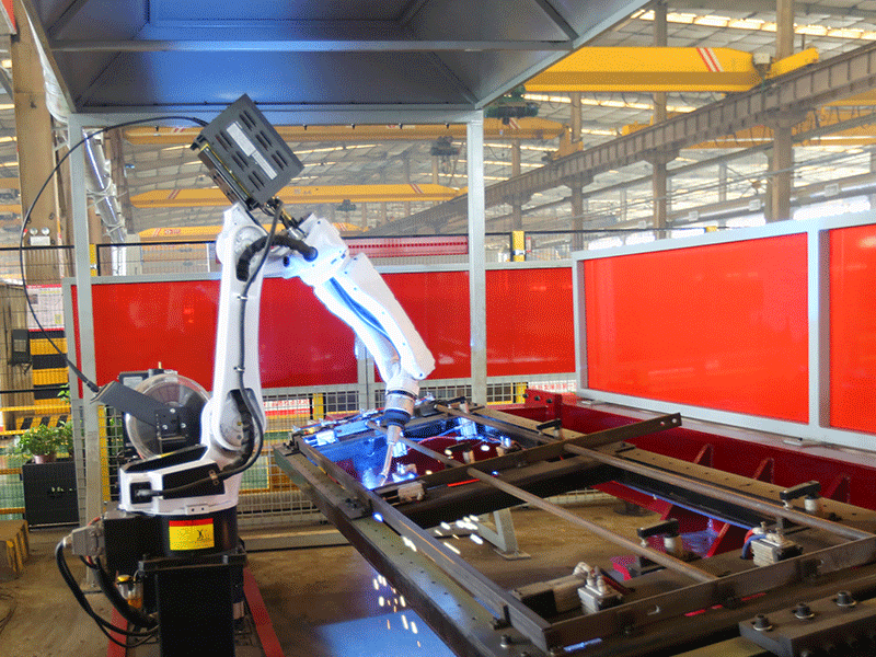 欄桿焊接機器人